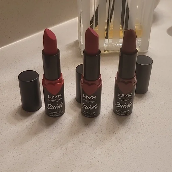 Brand new NYX Suede Matte Lipsticks - lot of three (3) - Picture 3 of 5